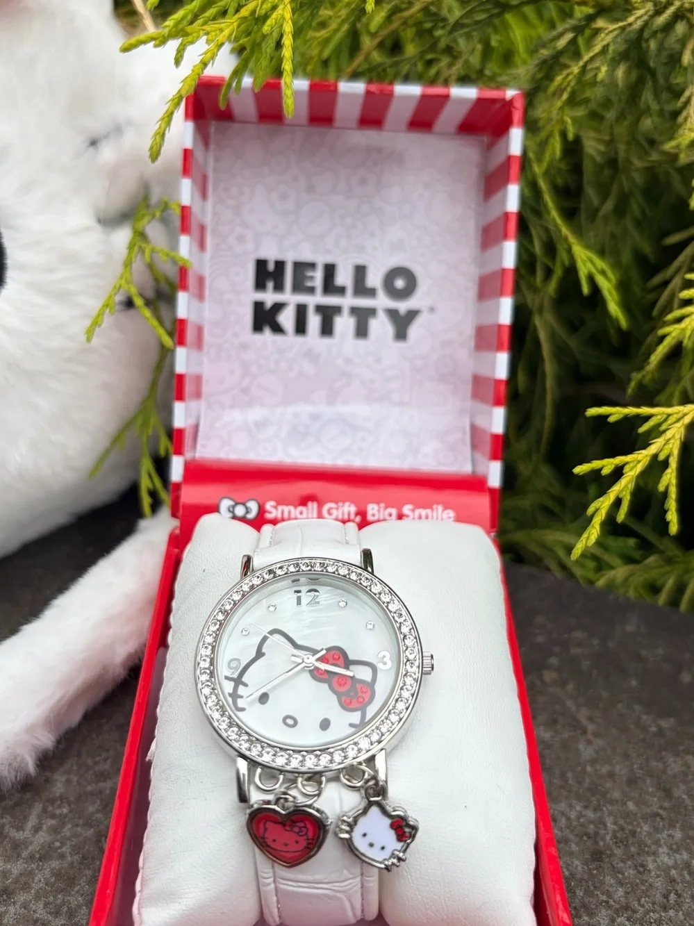 Hello Kitty Plush Faux Fur Crossbody Bag & Watch Set